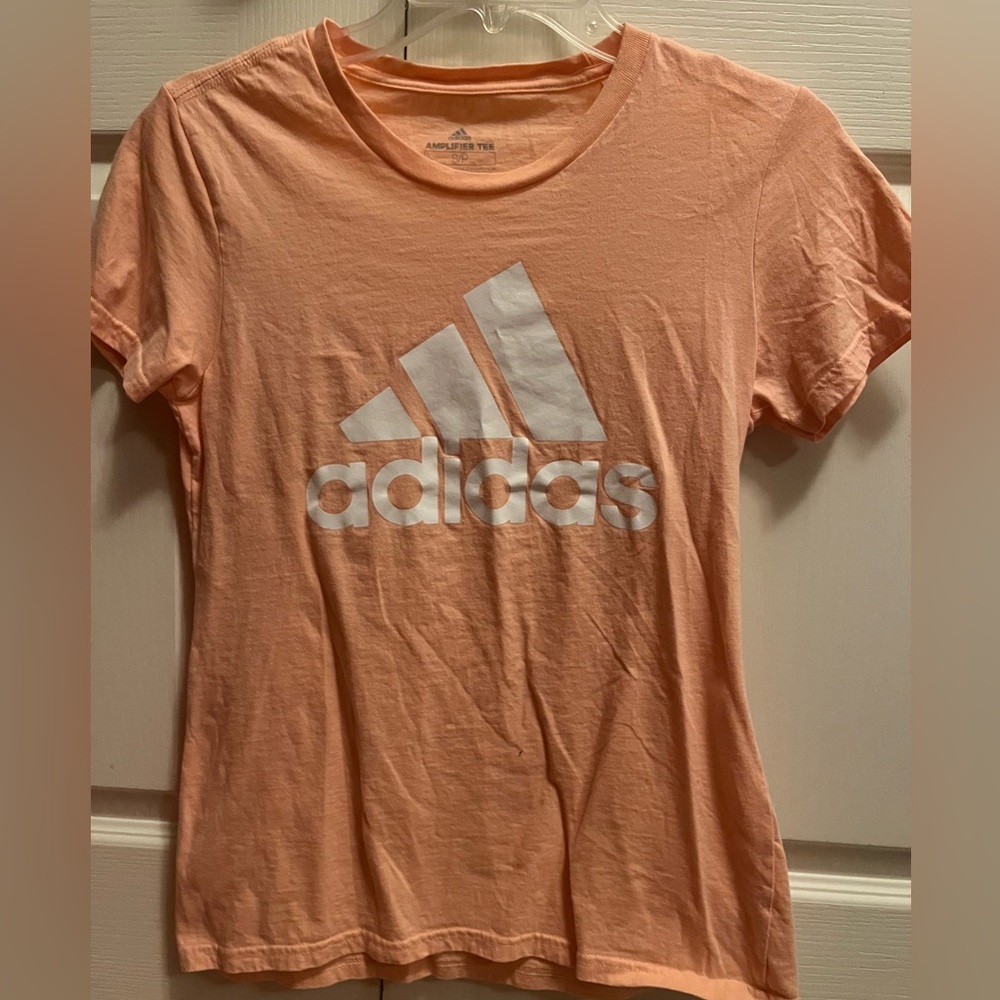 Adidas T-shirt